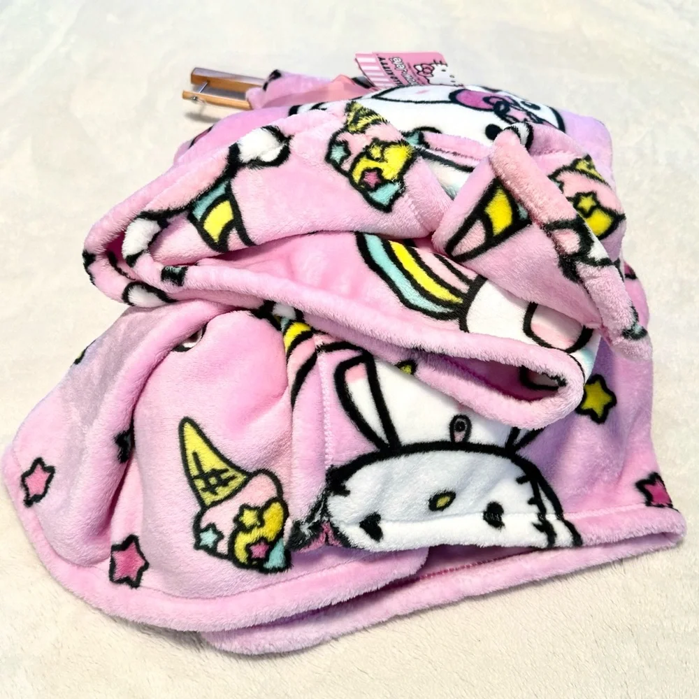 NWT Unicorn Hello Kitty Plush Throw Blanket